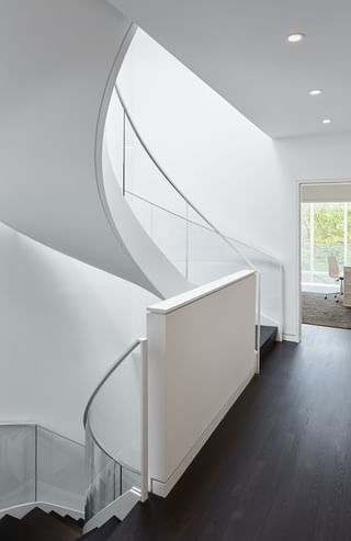 Booth Hansen 002