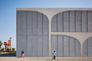 Long Museum 002