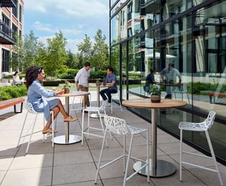 Maari And Janus Et Cie 13