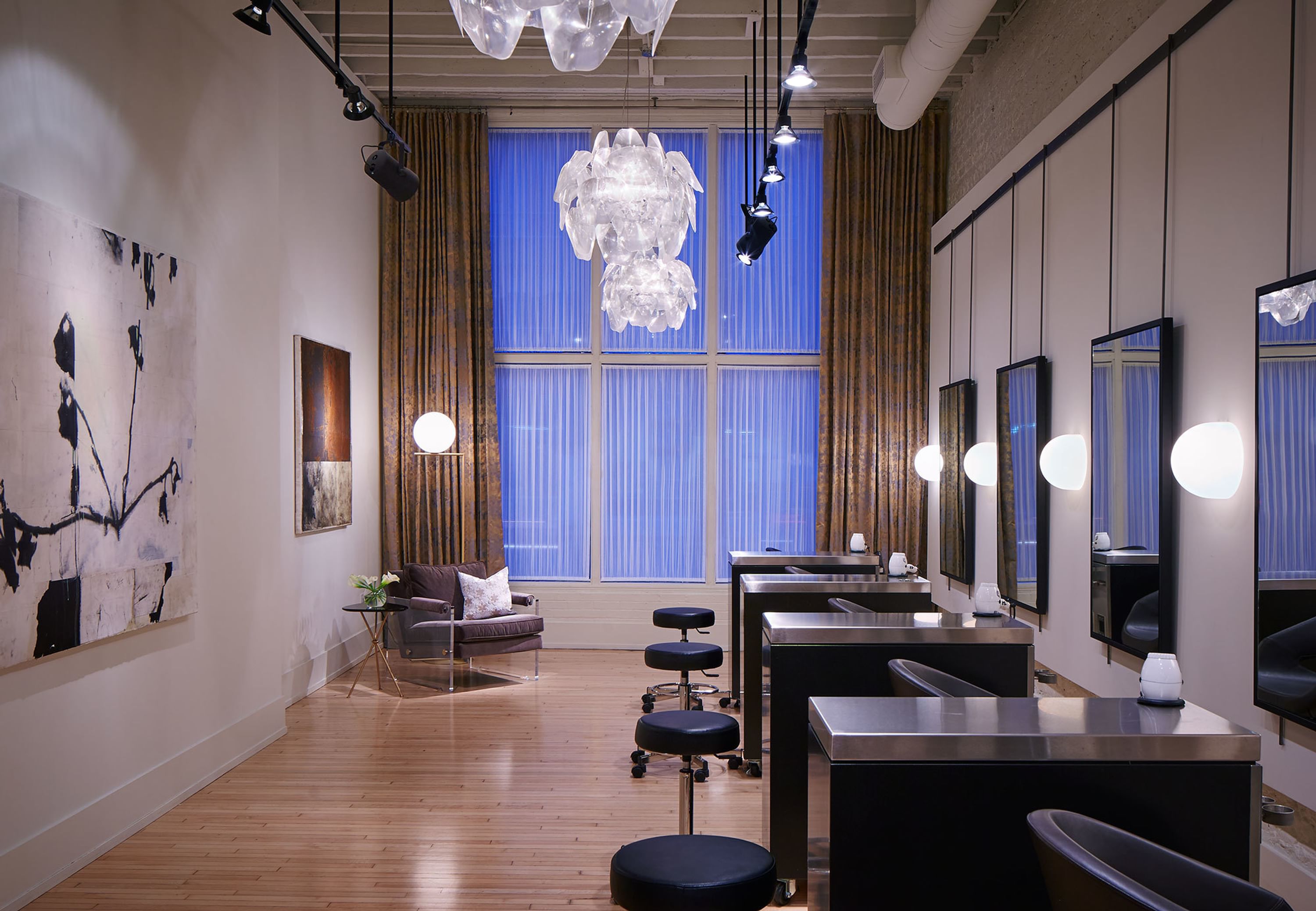 Michael Michael Salon 012