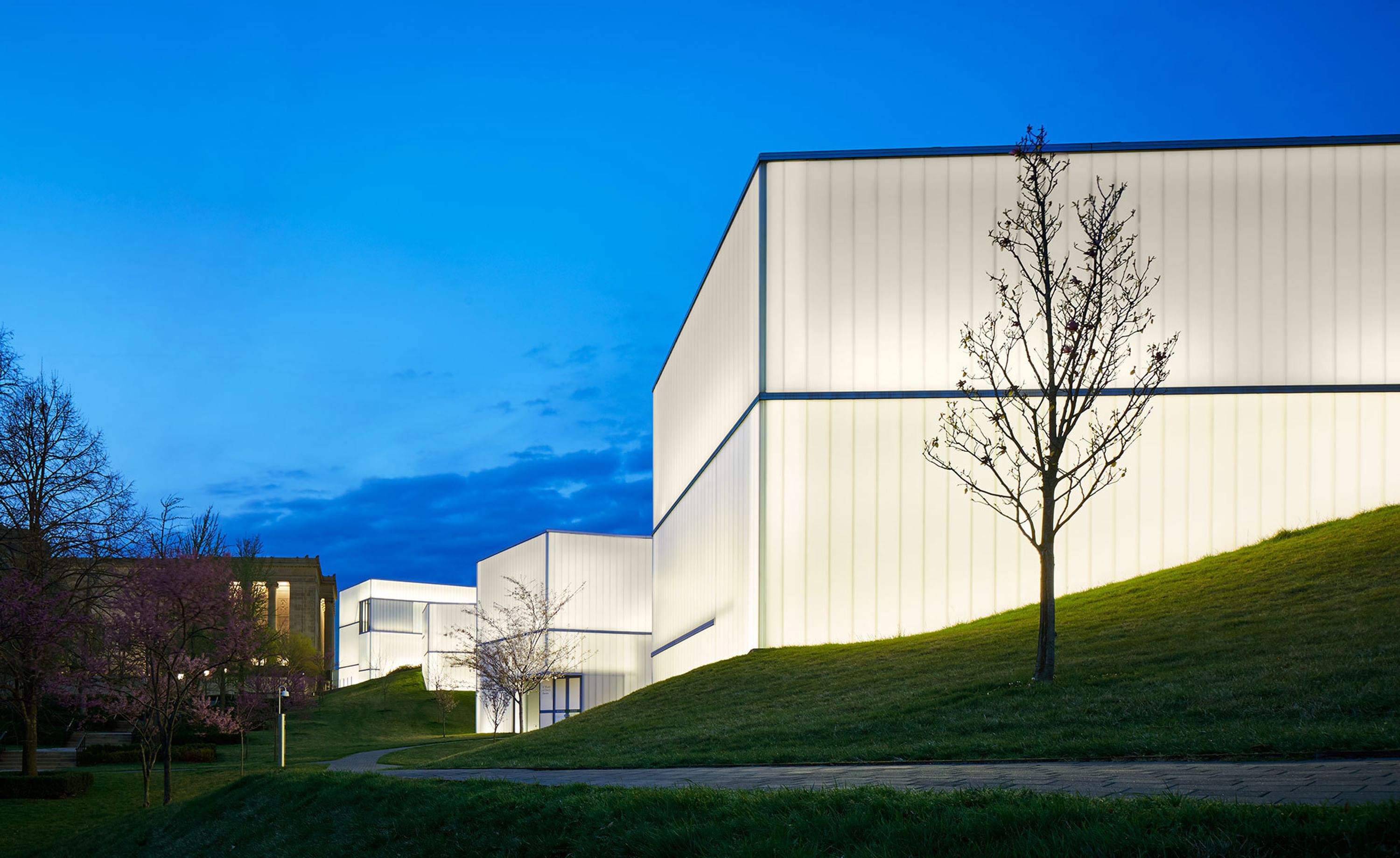 Nelson Atkins  Ps 002