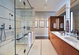 Private Residence Ov 18