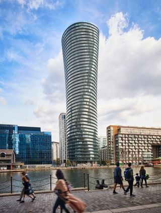 Arena Tower 005 s RGB