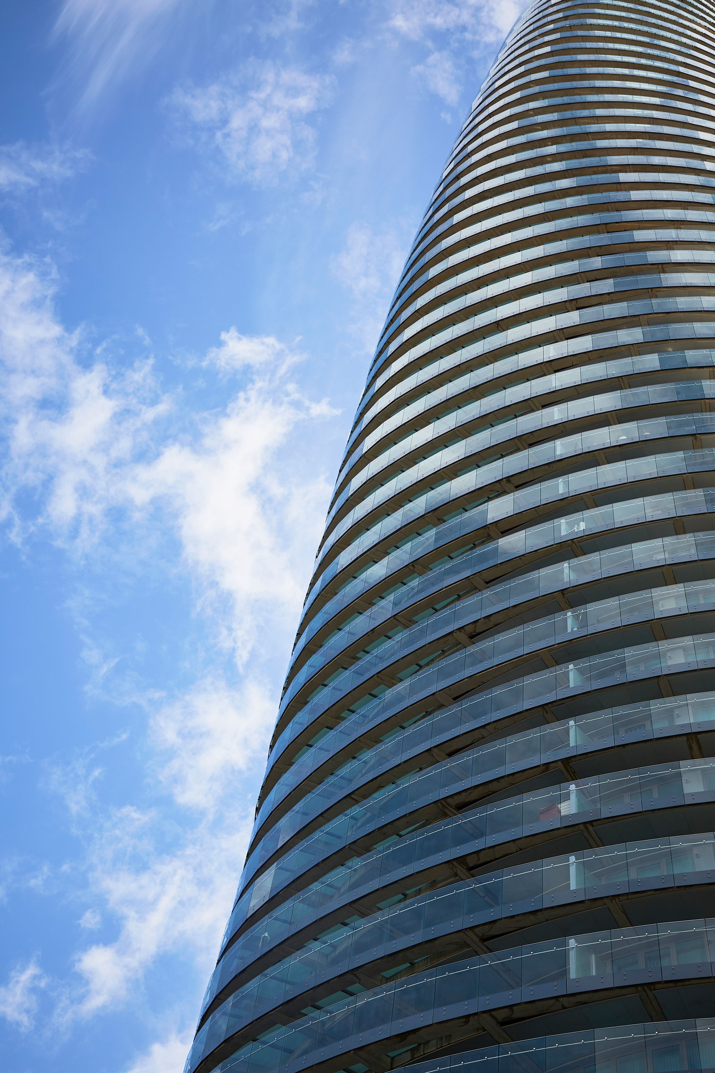 Arena Tower 008 s RGB