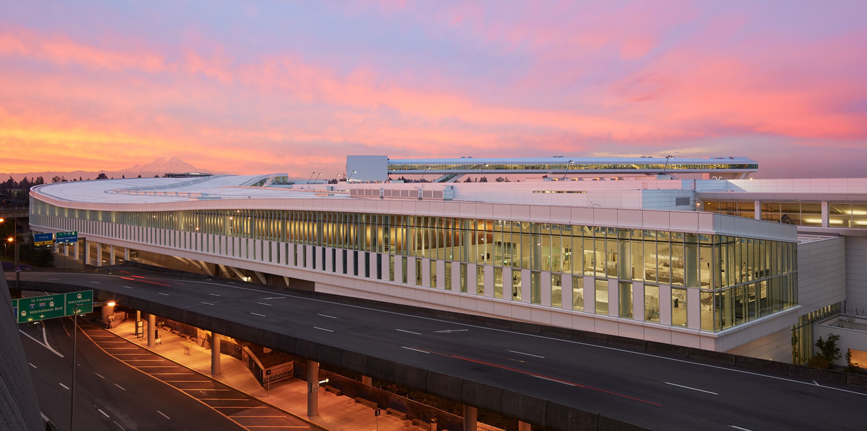 Sea Tac 009