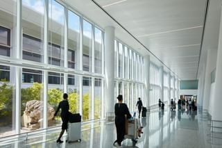 Sea Tac 023